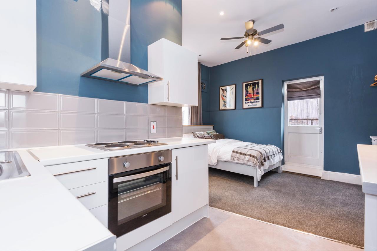 لندن Summerfield Pub & Boutique Rooms المظهر الخارجي الصورة